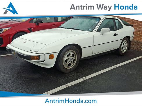 Used 1987 Porsche 924 S RWD image 1