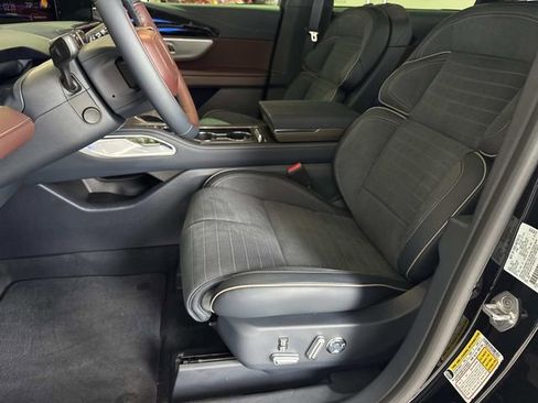 New 2026 Lincoln Nautilus Black Label w/ Jet Appearance Package image 18