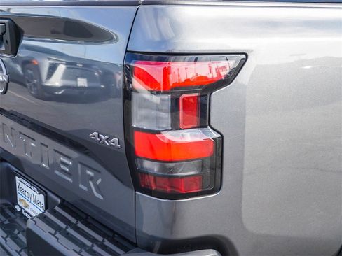 Used 2023 Nissan Frontier S w/ Technology Package image 7