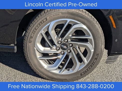 Certified 2025 Lincoln Navigator Reserve image 10