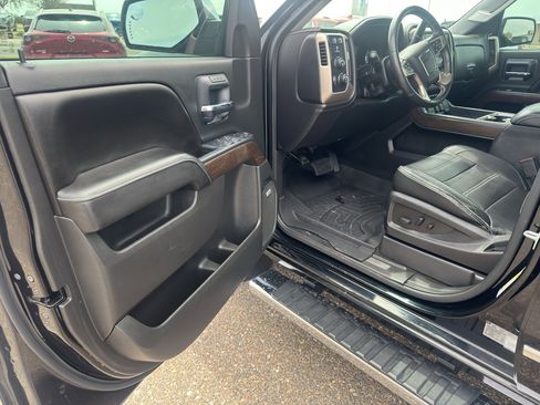 Used 2017 GMC Sierra 1500 Denali image 9