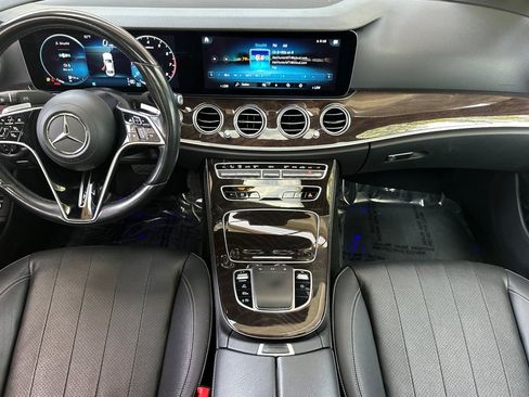 Used 2021 Mercedes-Benz E 350 Sedan image 16