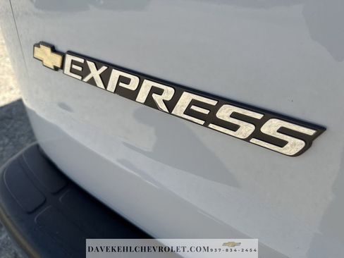 Used 2023 Chevrolet Express 2500 w/ Driver Convenience Package image 37