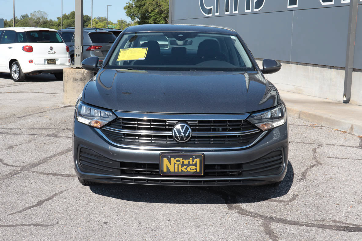 Used 2024 Volkswagen Jetta S FWD image 2