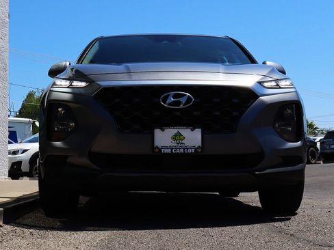 Used 2019 Hyundai Santa Fe SE AWD/4WD image 17