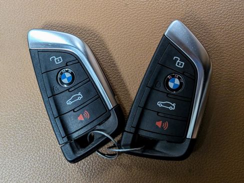 Used 2024 BMW i4 eDrive35 w/ Premium Package image 41