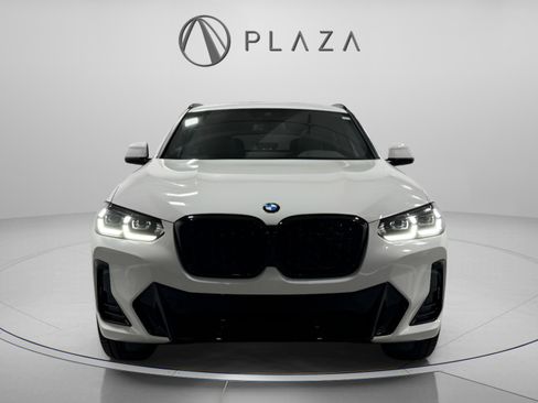 Certified 2025 BMW X4 xDrive30i w/ M Sport Package image 7