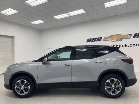 New 2026 Chevrolet Blazer LT w/ Convenience Package AWD/4WD image 8