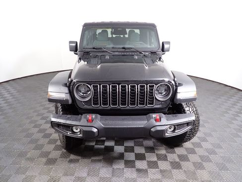 New 2026 Jeep Gladiator Rubicon w/ Steel Power Dome Hood Package AWD/4WD image 8