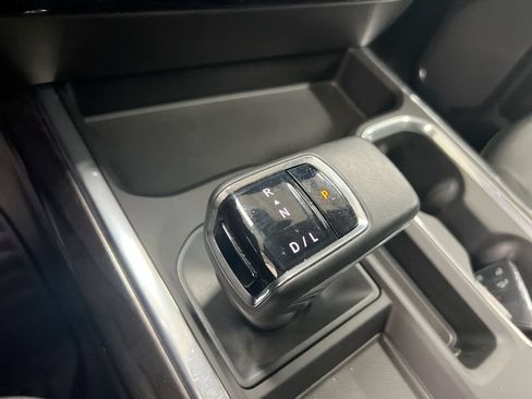 Used 2024 Chevrolet Silverado 1500 LTZ w/ LTZ Convenience Package II AWD/4WD image 18