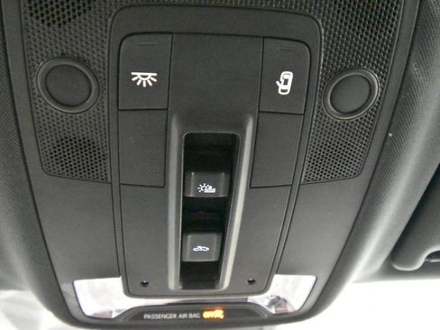 Used 2021 Audi Q3 2.0T Premium Plus w/ Premium Plus Package image 23