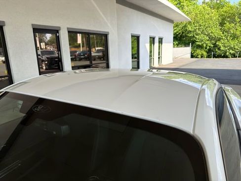 Used 2017 Ford Mustang Coupe RWD image 13
