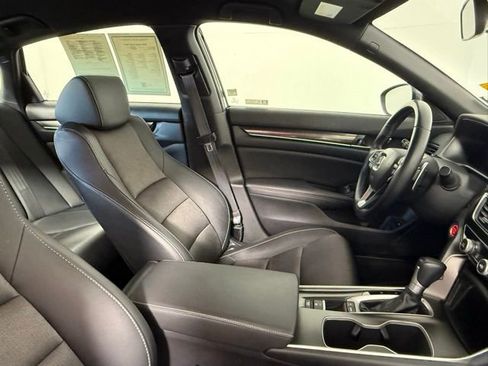 Used 2020 Honda Accord Sport image 48