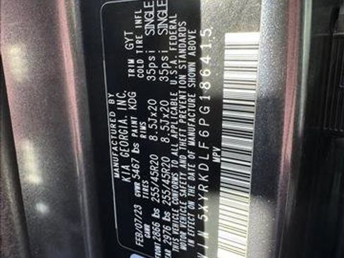 Used 2023 Kia Sorento SX image 22