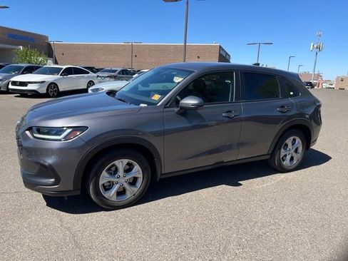 Used 2025 Honda HR-V LX image 1