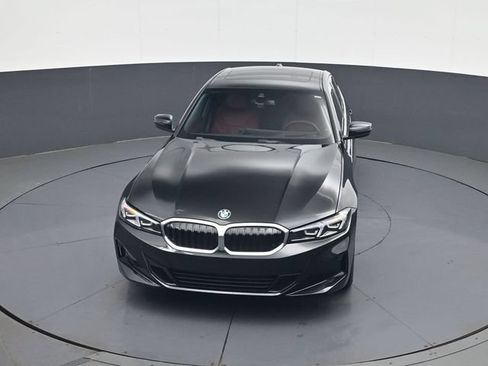 Used 2025 BMW 330i xDrive Sedan w/ Premium Package AWD/4WD image 14