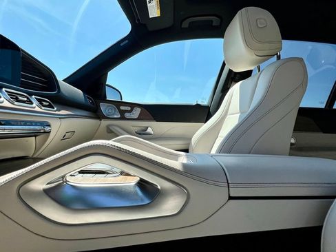 Used 2023 Mercedes-Benz GLE 350 4MATIC image 14