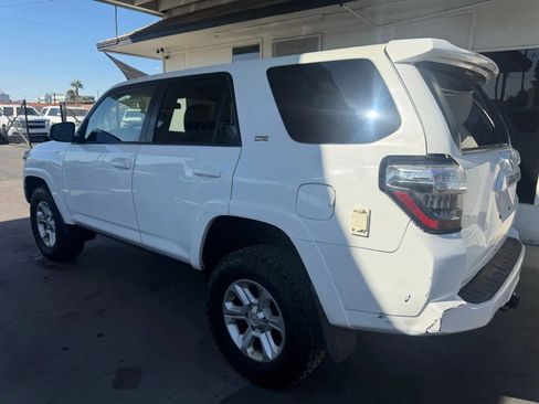 Used 2014 Toyota 4Runner SR5 image 7