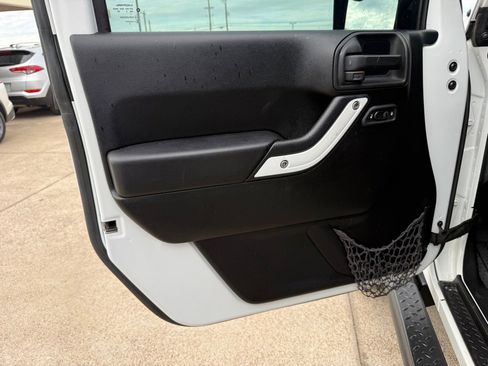 Used 2012 Jeep Wrangler Sport image 17