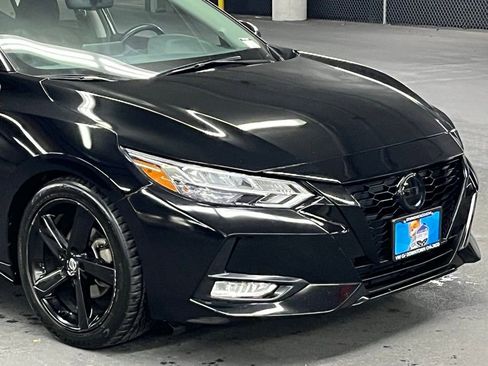 Used 2022 Nissan Sentra SR w/ Midnight Edition image 37