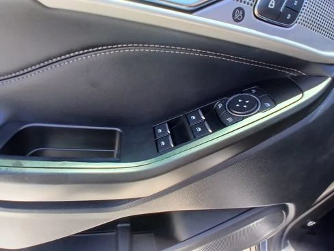 Used 2020 Ford Explorer Limited RWD image 13