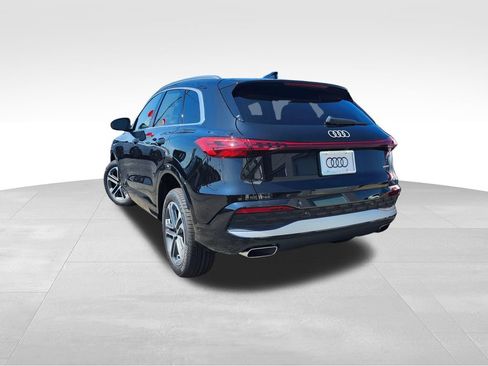 New 2026 Audi Q5 Premium AWD/4WD image 4