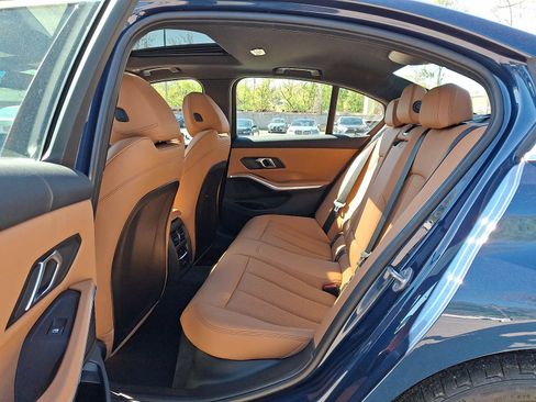 Used 2024 BMW 330i xDrive Sedan w/ Premium Package AWD/4WD image 10