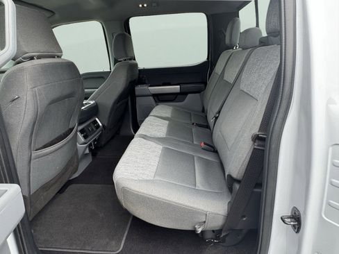 Used 2022 Ford F150 XLT w/ Equipment Group 302A High image 43