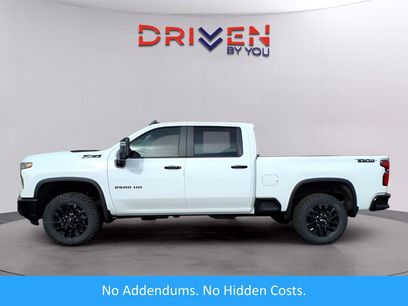 New 2026 Chevrolet Silverado 2500 LT w/ Trail Boss Package