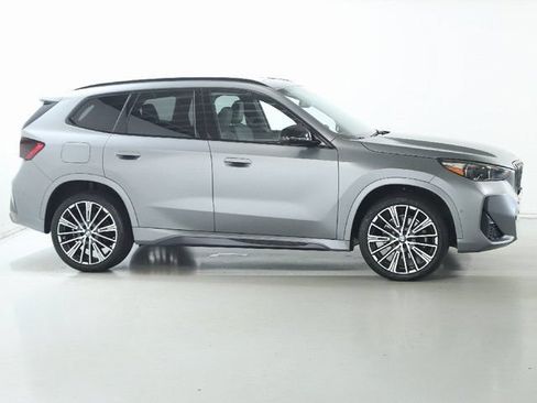 Used 2023 BMW X1 xDrive28i w/ Premium Package AWD/4WD image 12