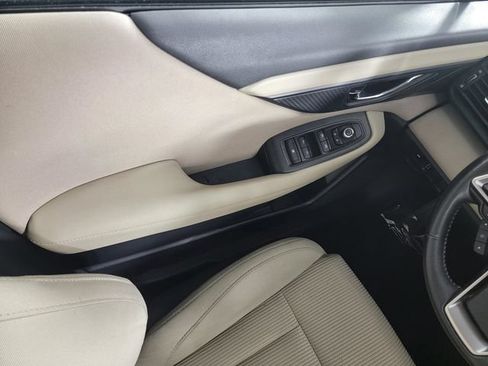 Used 2022 Subaru Legacy Premium AWD/4WD image 29