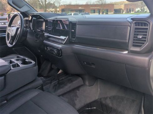 Used 2024 Chevrolet Silverado 1500 RST image 35