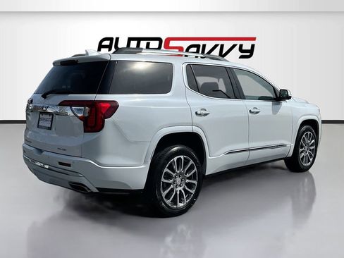 Used 2023 GMC Acadia Denali w/ Denali Ultimate Package AWD/4WD image 7