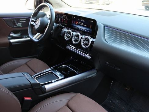 Used 2024 Mercedes-Benz GLA 250 image 13