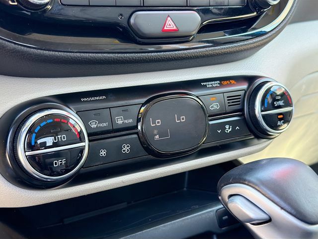 Used 2024 Kia Soul EX FWD image 16
