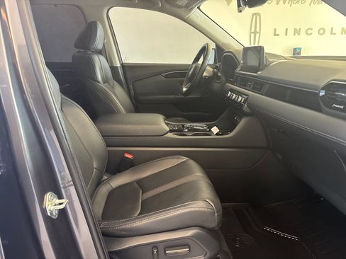 Certified 2024 Honda Pilot EX-L image 7