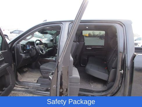 Certified 2024 Chevrolet Silverado 2500 LT w/ Midnight Edition image 5