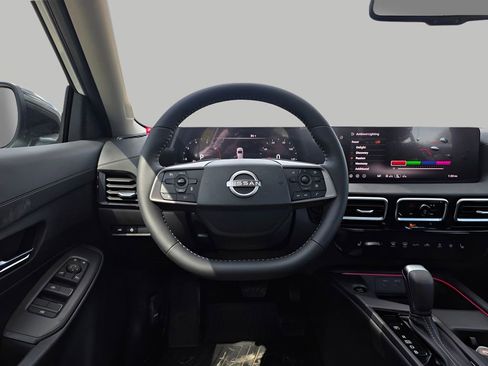 New 2026 Nissan Sentra SV w/ SV Convenience Package FWD image 15