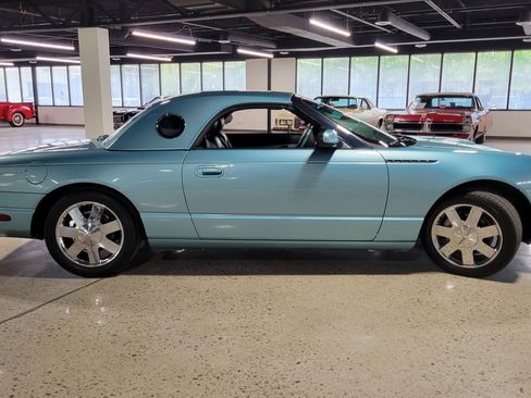 Used 2002 Ford Thunderbird RWD image 37