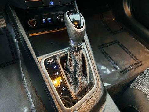 Used 2019 Hyundai Accent SEL image 33