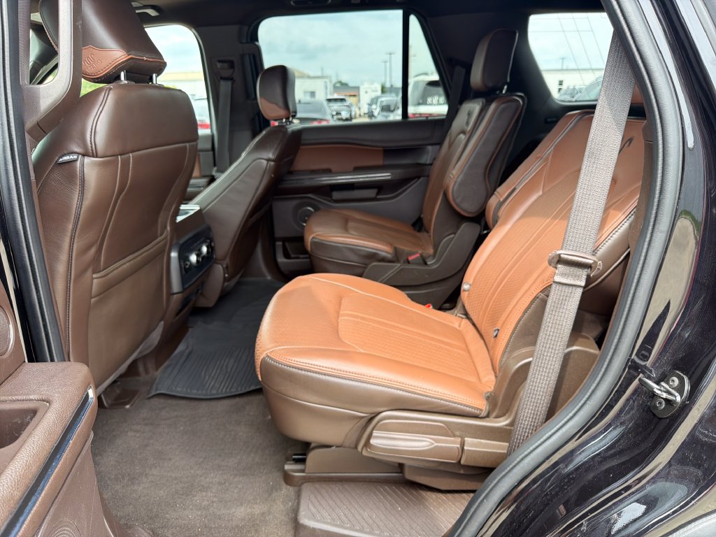 Used 2023 Ford Expedition King Ranch AWD/4WD image 25