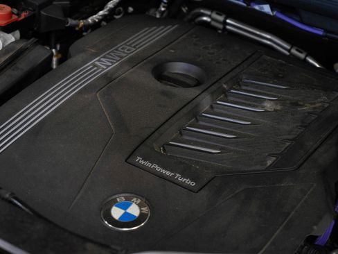 Used 2023 BMW X5 xDrive40i w/ M Sport Package image 26