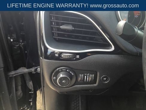 Used 2023 Jeep Cherokee Altitude Lux AWD/4WD image 22