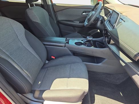 Used 2023 Nissan Rogue SV FWD image 10