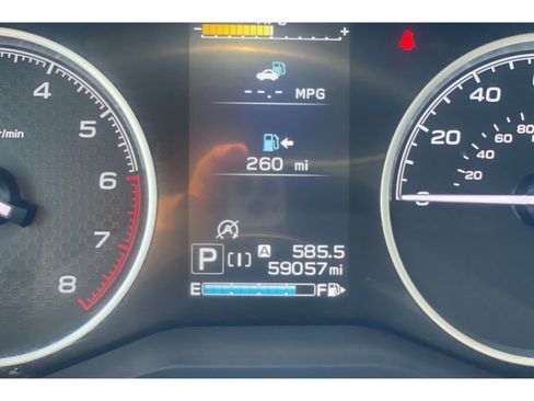 Used 2020 Subaru Forester Premium image 38