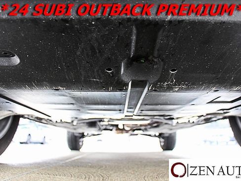 Used 2024 Subaru Outback Premium image 22