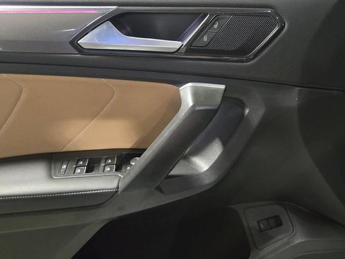 Certified 2024 Volkswagen Tiguan SE R-Line FWD image 24