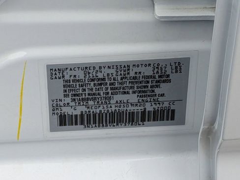 Used 2024 Nissan Sentra S image 23