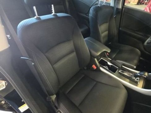 Used 2015 Honda Accord Sport image 21
