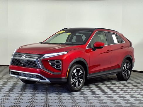 Used 2024 Mitsubishi Eclipse Cross SE image 3